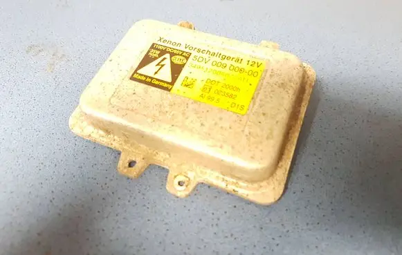 BMW 5 E60 E61 Headlight ballast module Xenon 5DV00900000 349512005072AD
