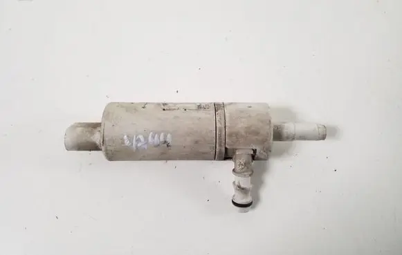 Mercedes-Benz ML W164 Headlight washer pump A1648690221