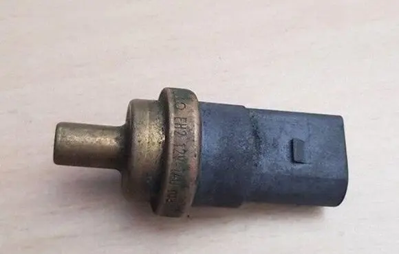 Coolant temperature sensor