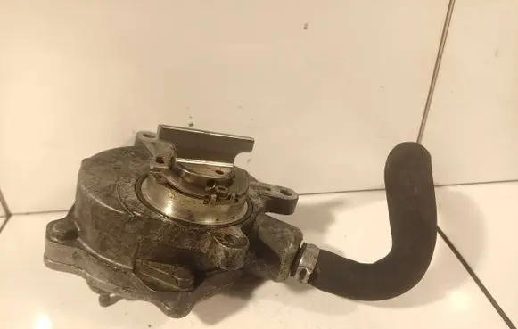 BMW 7 E65 E66 Vacuum pump 754538403 68739010 40470496