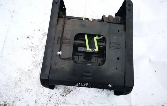 Nissan e-NV200 Driver seat console base 