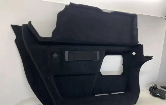 BMW X2 F39 Trunk/boot side trim panel 7423243