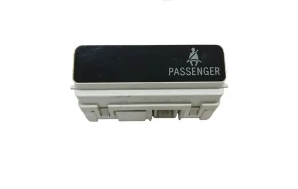 Passenger airbag on/off switch
