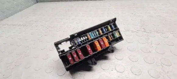BMW 7 E65 E66 Fuse module 6900582