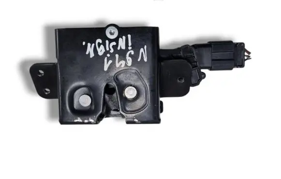 Tailgate/trunk/boot lock/catch/latch