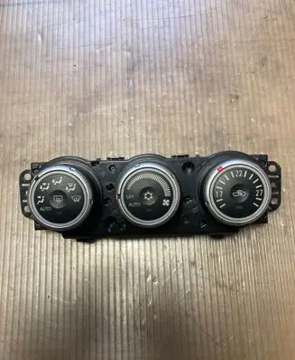 Peugeot 4007 Climate control unit 7820A082XA 8A07A 3853350
