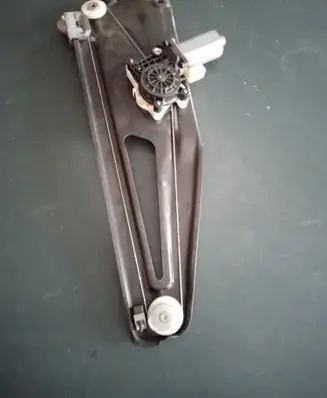 Land Rover Range Rover L322 Rear door window regulator with motor