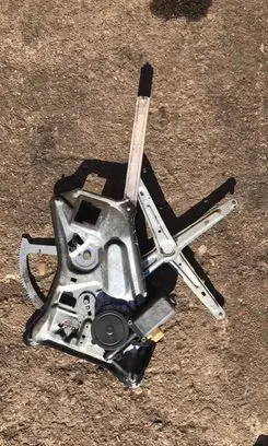 BMW 7 E32 Front door window regulator with motor 1938368