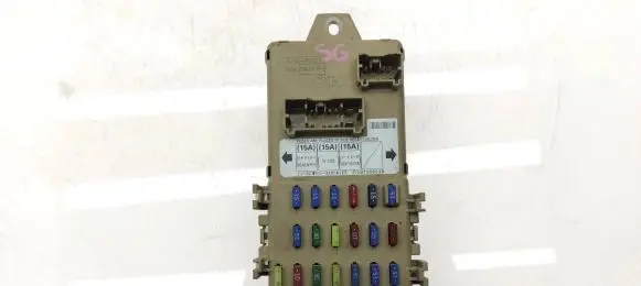 Subaru Forester SG Fuse module 60507686