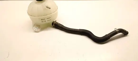Hyundai Tucson TL Coolant expansion tank/reservoir 