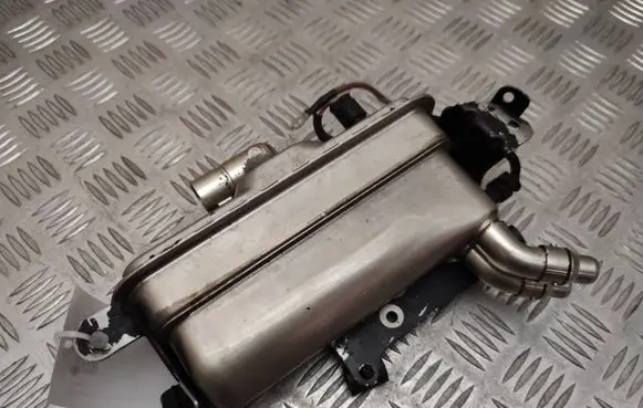 BMW 7 G11 G12 Coolant heater 6998052