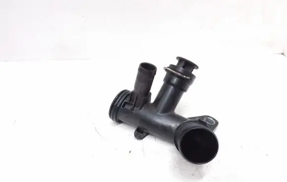 Ford Grand C-MAX Engine coolant pipe/hose 1122501