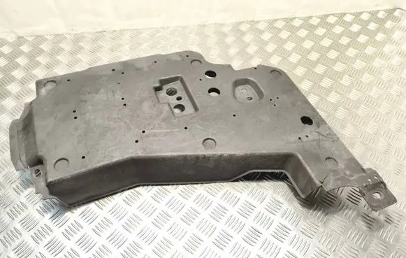 Subaru Forester SH Engine splash shield/under tray