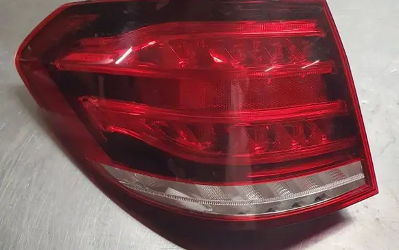 Mercedes-Benz E W212 Rear/tail lights A2129061703