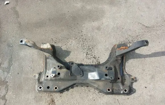 Ford Focus Front axle beam 
