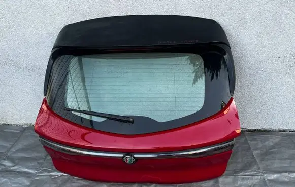 Alfa Romeo Tonale Truck tailgate 