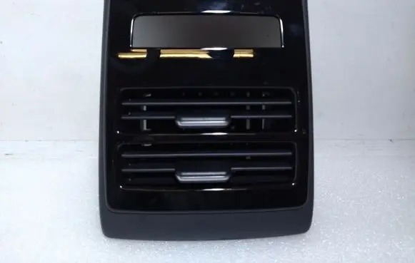Volkswagen ID.7 Rear air vent grill 14A819203A SK325003