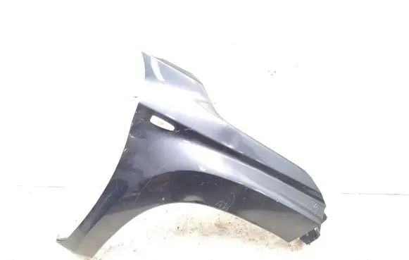 Mitsubishi L200 Fender