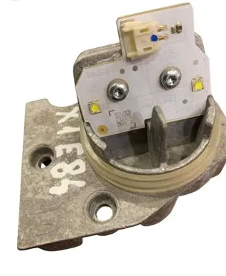 BMW X1 E84 LED ballast control module b006728c