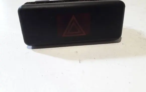 BMW 5 E39 Hazard light switch 8350947