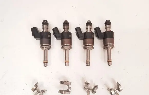 Fuel injector