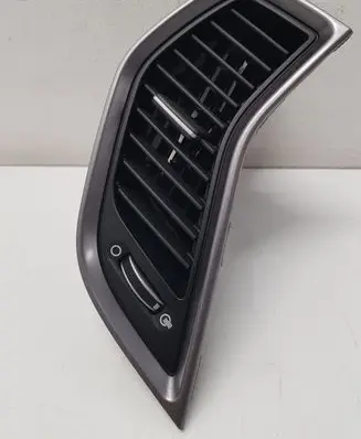 Hyundai Santa Fe Dash center air vent grill 974102W000