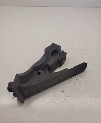 Volkswagen PASSAT B6 Accelerator throttle pedal 1K1723503L 6PV00860001