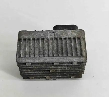 Glow plug pre-heat relay