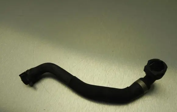 BMW 7 F01 F02 F03 F04 Engine coolant pipe/hose 7584405 VD9326
