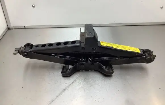 Ford Mondeo MK IV Lift Jack 6G9217080CB