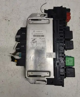 Mercedes-Benz S W220 SAM control unit A0265455332