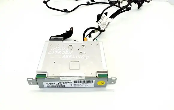 Citroen Berlingo GPS navigation control unit/module 9833500080