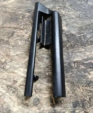 BMW 7 E65 E66 Front driver seat rail trim 7007704