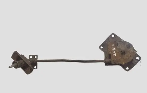Hyundai Santa Fe Spare wheel mounting bracket