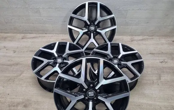 R18 alloy rim