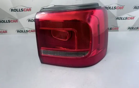 Volkswagen Touran II Rear/tail lights 176408