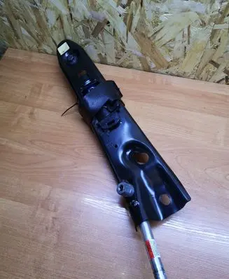 Volvo XC90 Front seatbelt 8093