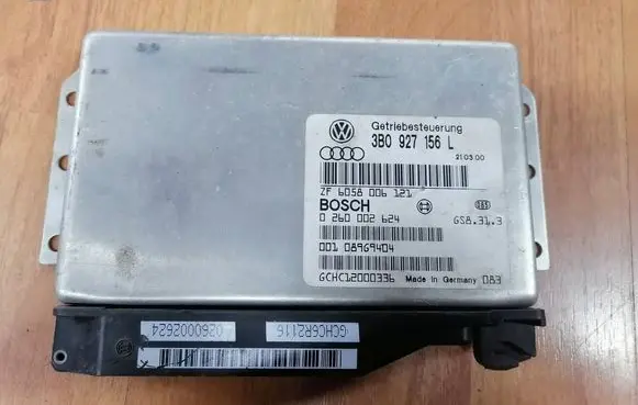 Volkswagen PASSAT B5 Gearbox control unit/module 3B0927156L 6058006121 0260002624