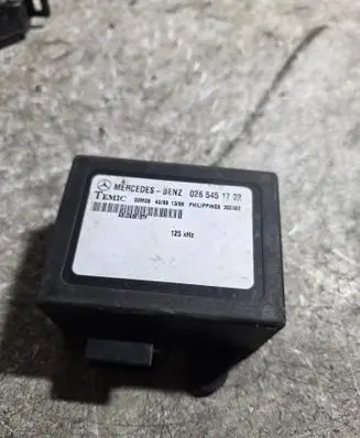 Mercedes-Benz Vito Viano W638 Immobilizer control unit/module 0265451732 A8U0626127Z