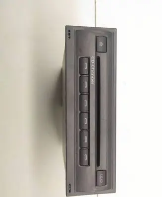 CD/DVD changer