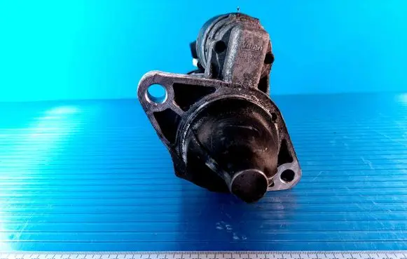 Toyota Avensis T270 Starter motor 281000R021 TS24E30