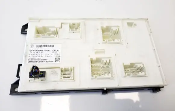 Mercedes-Benz B W246 W242 SAM control unit A2469008804 A2469014803