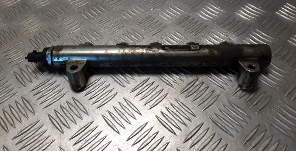 Chevrolet Captiva Fuel main line pipe 0445214174 0281002937