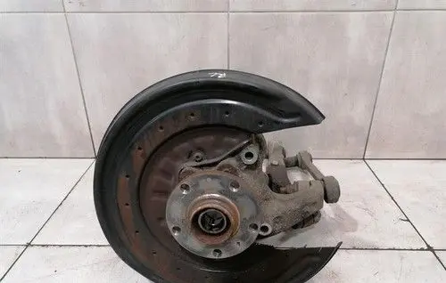 Bentley Continental Rear wheel bearing hub 4W0505435