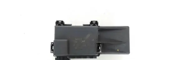 Volkswagen Golf IV Fuse module 1J0937550C