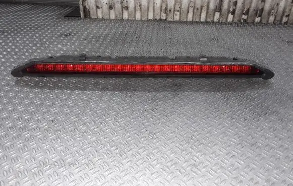 Opel Vectra C Third/center stoplight 024469480