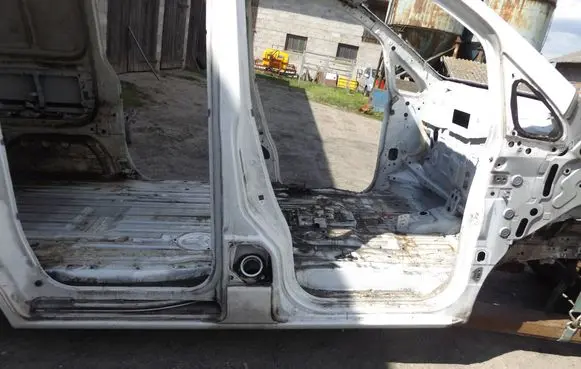 Nissan NV200 Sill
