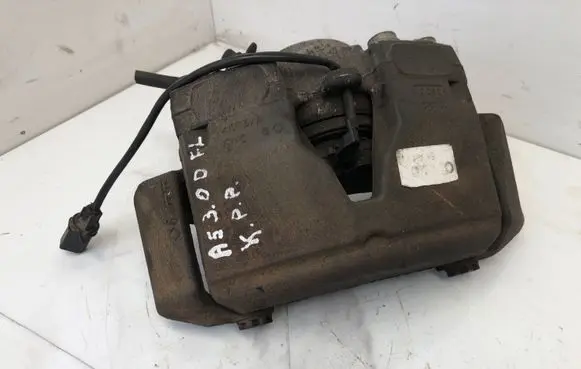 Audi A5 Sportback 8TA Front brake caliper 4573A