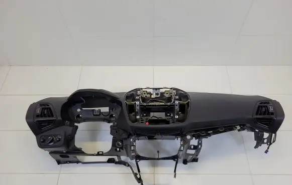 Ford Kuga II Dashboard