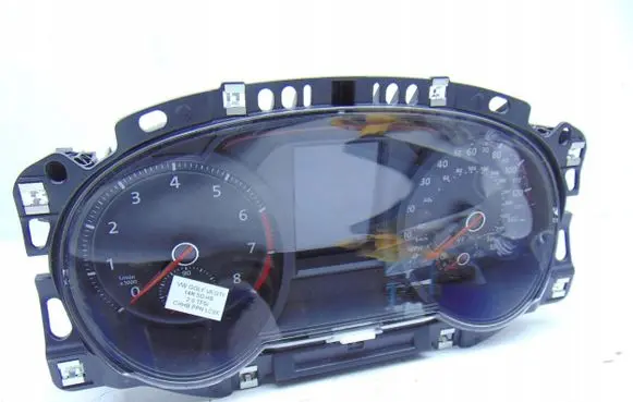 Volkswagen Golf VII Speedometer (instrument cluster) 5G6920870C